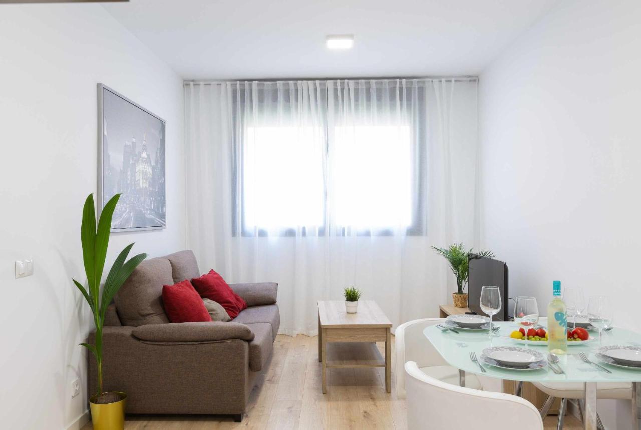 Cosmopolitan Apt & Malaga Beach Zewnętrze zdjęcie